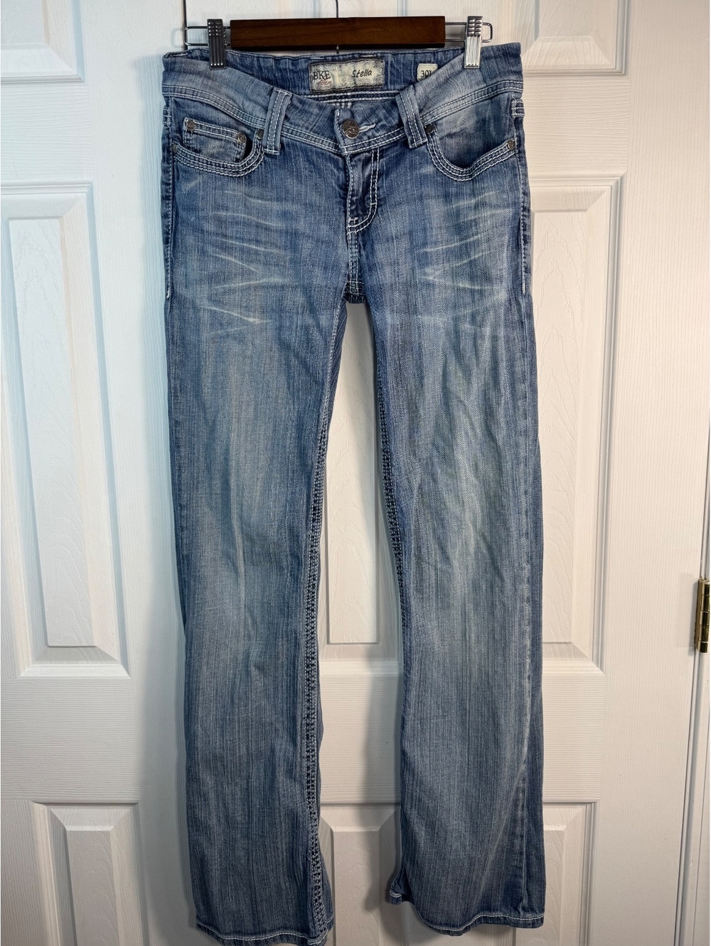 BKE Stella Bootcut Light Wash Jeans Size 30L